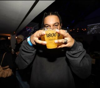 @BornXRaised X @Candelaonlabrea 

Sunday Funday 🏈 Amazing event with LA Legends

Sponsors: @1800tequila @Rams

#Event #Venue #Bornxraised #Rams #SundayFunday #NFL #ViewingParty #immersiveexperience