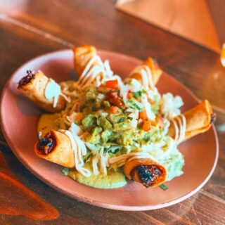 Happy Hour is currently happening! 
Introducing our “Taquitos Dorado de Pollo w/ Avocado Salsa” 🥑 

⏰: 5:00 - Close
⁣⁣⁣⁣⁣
WAYS TO ORDER: 👇🏽⠀⠀⠀⠀⠀⠀⠀⠀⠀⠀⁣⁣⁣⁣⁣⁣
📱: (323) 936-0533⠀⠀⠀⠀⠀⠀⠀⠀⠀⁣⁣⁣⁣⁣⁣
💻: www.candelalabrea.com ⠀⠀⠀⁣⁣⁣⁣⁣
 Call us for direct pick-up or Postmates
.
.
.
.
.

#dinela #lafoodies #latimesfood #infatuationla #yelpelite #eaterla #laeats #losangeleseats #eatla #craftcocktails #happyhourathome ⁣⁣
 #drinkdelivery #drinkspecials #drinkspecial #cocktailstogo #togodrinks #togococktails #quarantinecocktails #foodtogo #cocktaildelivery #saverestaurants #supportlocal #supportsmallbusinesses #postmates #HappyHour #alfresco #dining #eat #food